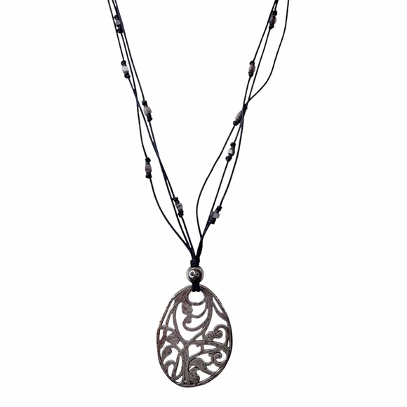 Silpada Jewelry - Silpada Silver Oval Scrollwork Filigree Pendant 3 Strand Necklace Retired